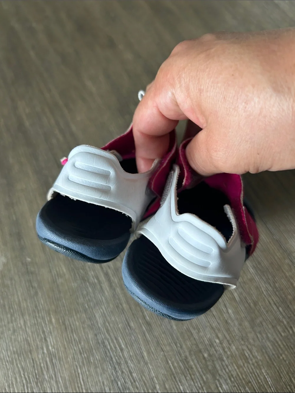 Nike Sunray Protect 2 Pink Grey Toddler Girl's, Sz. C6, Gently Used.